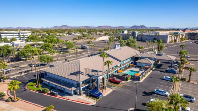 Hotel Serene Glendale Peoria, Surestay Collection by BW โรงแรมในเกลนเดล