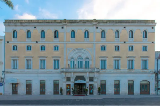 Grande Albergo Internazionale Отели в г. 