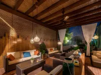 Club Vista Serena Hotels in Comarca Sur