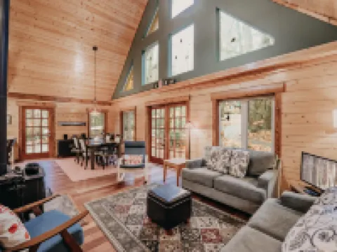 Glacier Springs Cabin #21 - This Family Home Says Cabin in the Country! Hoteles en Deming