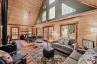 Glacier Springs Cabin #21 - This Family Home Says Cabin in the Country! Hotels in Deming