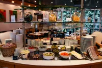 Stadthotel Engel - breakfast