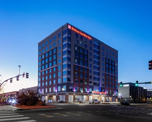 Hilton Garden Inn Colorado Springs Downtown Hotels near Splash!