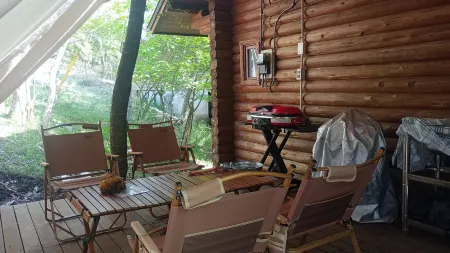 Saunabicycle Rental Log House Brown Log Отели рядом с достопримечательностью «Panoramic Viewing Platform»