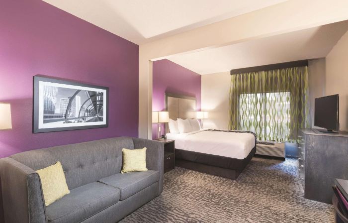 La Quinta Inn & Suites by Wyndham Kennesaw