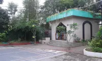 Hotel Pesona Merak Hotel dekat Bundaran PCI