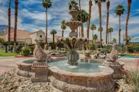 Oasis with 3rd Bedroom/Den, Sleeps 6, 3 Patios, Adult and Childrens Bikes