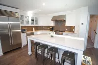 Fully Renovated Condo in Greenspring Community (Mt Snow)