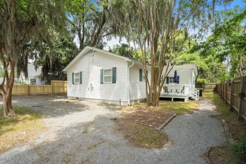 Cozy Downtown Boho Retreat - Sleeps 10! - Bintang 3