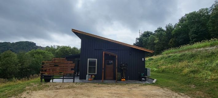 Mee Mee's Cabin Retreat- River, nature, small town, Hot Tub Hotels in Vernon County