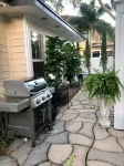 Location, Location, Location!  Carriage House in Historic Old NE District