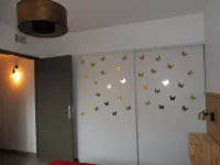 Apartment in residence with swimming pool, janitor, 7 minutes walk from the beach