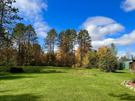 Enchanting serenity, fun, nature & spaciousness.