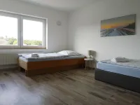 New accommodation directly adjacent to Kassel (up to 18 pers Hotels near Spielplatz Mühlenbergstraße