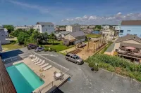 Beach Condo in great location,sleeps 6!