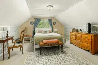 Owl Woods Inn, Jim Thorpe Lake Community, Indoor Hot Tub!