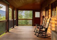 4-Seasons Luxury Mountain And Lake Getaway