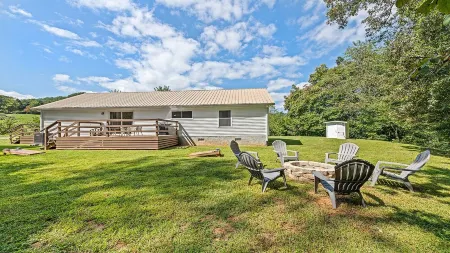 Peaceful, serene retreat in the beautiful mountains of Western NC - Waynesville.