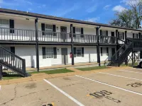 New remodeled 2BR 2BT condo, only 1.4 miles to Bryant-Denny Stadium! ROLL TIDE!! Hotels near Winn-Dixie