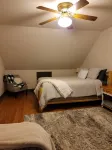 Cozy Cottage with Hiking and Biking ~Hot Tub~