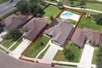 Spacious & Central Pool Home By McAuliffe Park Hotels near South Texas College - Pecan Campus