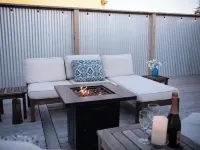 Plaza Perch~Downtown~Walkable Hotels in Arcata