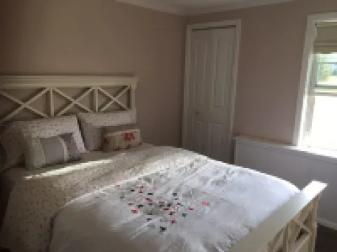 Privacy, entertainment, comfort galore 2 BR LR 1BA Home Theater, Pool Table