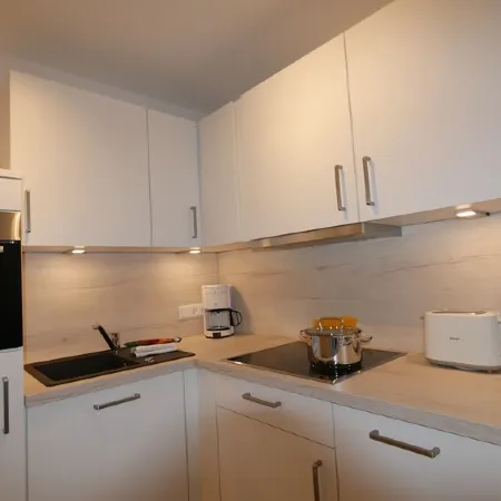 APARTMENT 2 - 2 ROOMS ON THE 1ST FLOOR