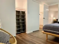 A Cozy Getaway 5 min from the heart of Lancaster! Các khách sạn gần Calvin Klein