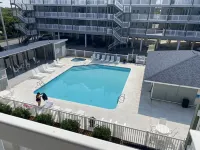 Family-friendly beach condo, Indian Beach, NC