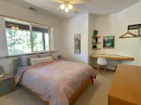 Family Friendly, Gorgeous Views and steps to Tahoe Donner Ski Hill