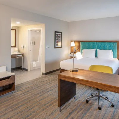 Hampton Inn & Suites Omaha Southwest-La Vista Отели рядом с достопримечательностью «Парк аттракционов Fun-Plex»