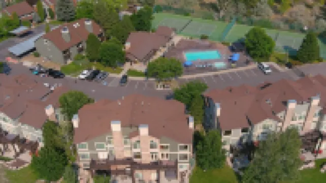 Basinview Lakeside Mountain Escape - All Season Getaway!