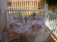 walkable to downtown, lake tomahawk, swimming pool, tennis courts, golf course