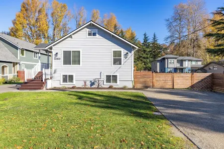 The Allentown-Cozy Modern 6bd/3ba near Airport and Downtown