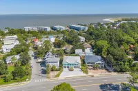 Coral Cottage - New Construction Charming 3-Bed/3-Bath Cottage with Private Pool