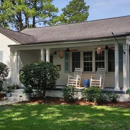 Cozy Cottage in Historic Willowbank