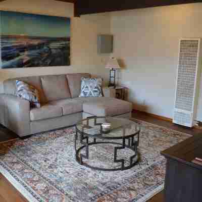 ARCATA ONE BEDROOM- stay near and downtown CalPoly Humboldt - a 13-min stroll Others