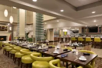 Hilton Garden Inn Statesville Các khách sạn ở Statesville