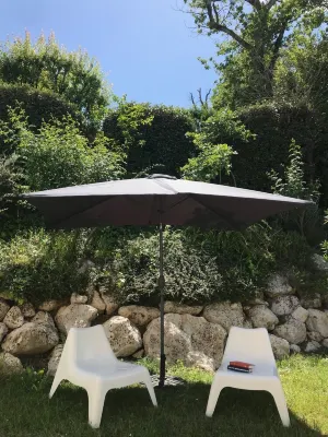 The Villa 103. House with swimming pool 6 persons Hotel in zona Stade Paul Vignaux