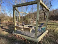 Quiet Cabin on Walnut Creek, Covered Deck, Hot Tub, Swimming Hole, Shelter House