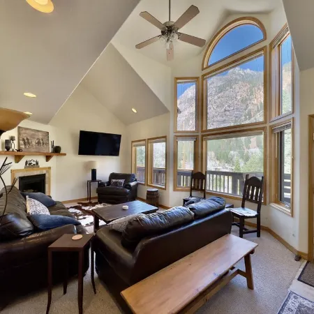 Grand View Haven Sleeps 8