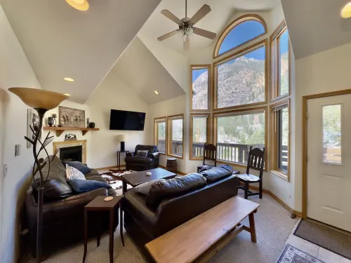 Grand View Haven Sleeps 8