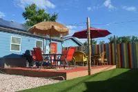 PET AND FAMILY FRIENDLY I HEART COLORADO HOME Hotels near Red Rocks Community College Arvada Campus