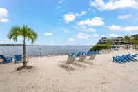 New! Pool Home on Canal with Private Dock + Sunsets