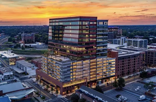 Discover NCSU close by! Cozy Cary retreat awaits.