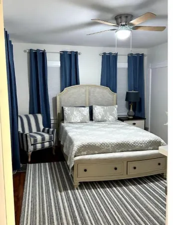 Down Town Salem brand-new 1bdr apt