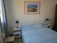 Spacious holiday home with two roof terraces in the sunniest place of the island Hotels in Tazacorte