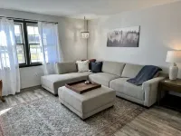 The Flat on Olde Scotland - Two bedroom, one bath flat with full kitchen