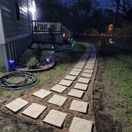 Wildlife Haven King Bed! Free snacks, near Austin!
